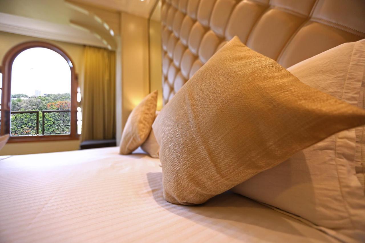 Gulf Hotel มุมไบ ภายนอก รูปภาพ