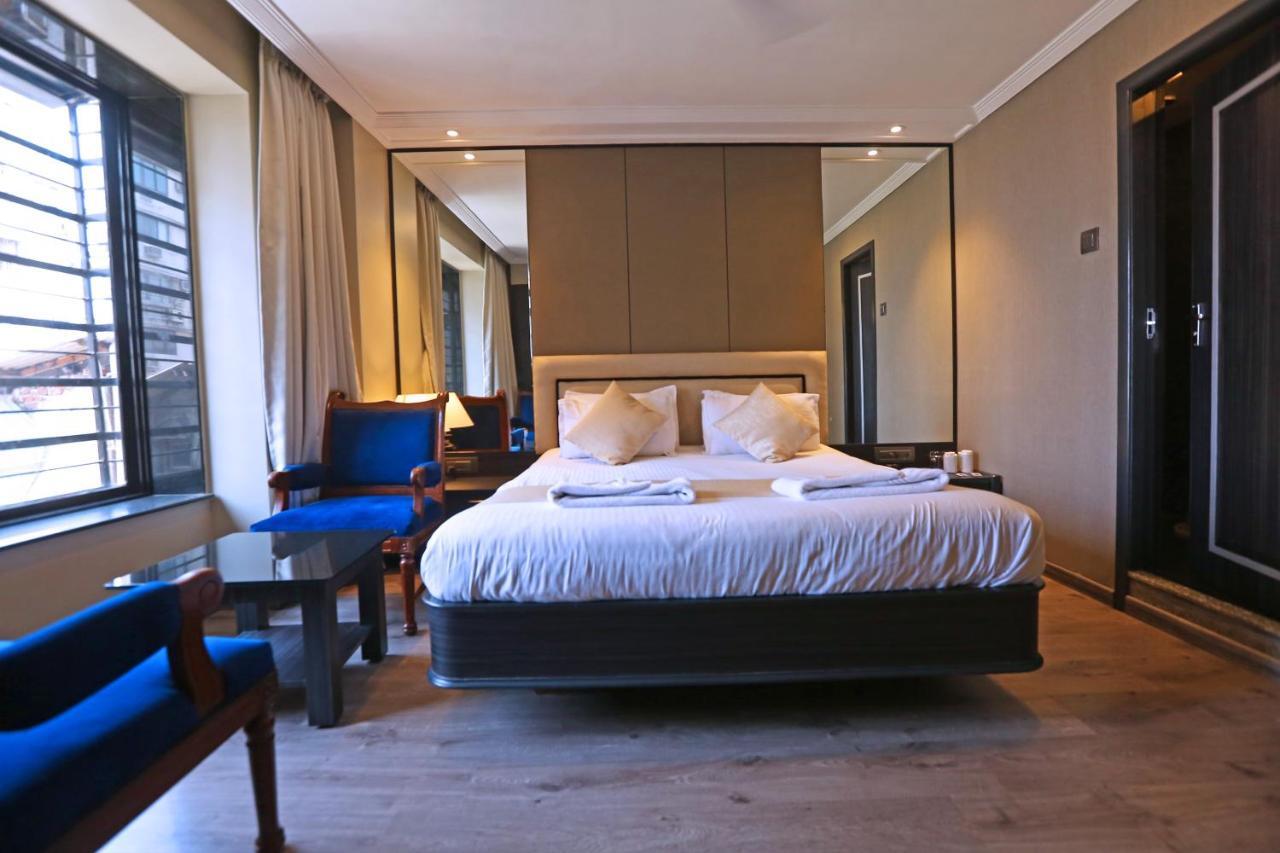 Gulf Hotel มุมไบ ภายนอก รูปภาพ